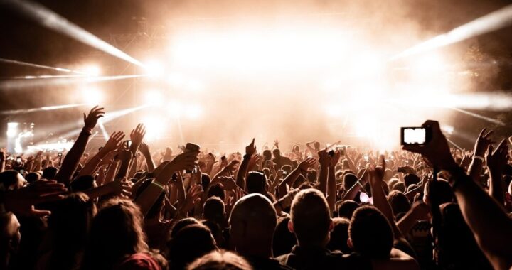 muzyczna-uczta-w-giera--towicach--koncert-pie--ni--auto-1843