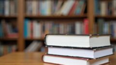Bajkowy bal w bibliotece dla dzieci. Obowiązują zapisy